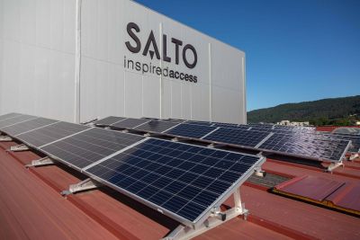 Solarpaneelen bei Salto Systems