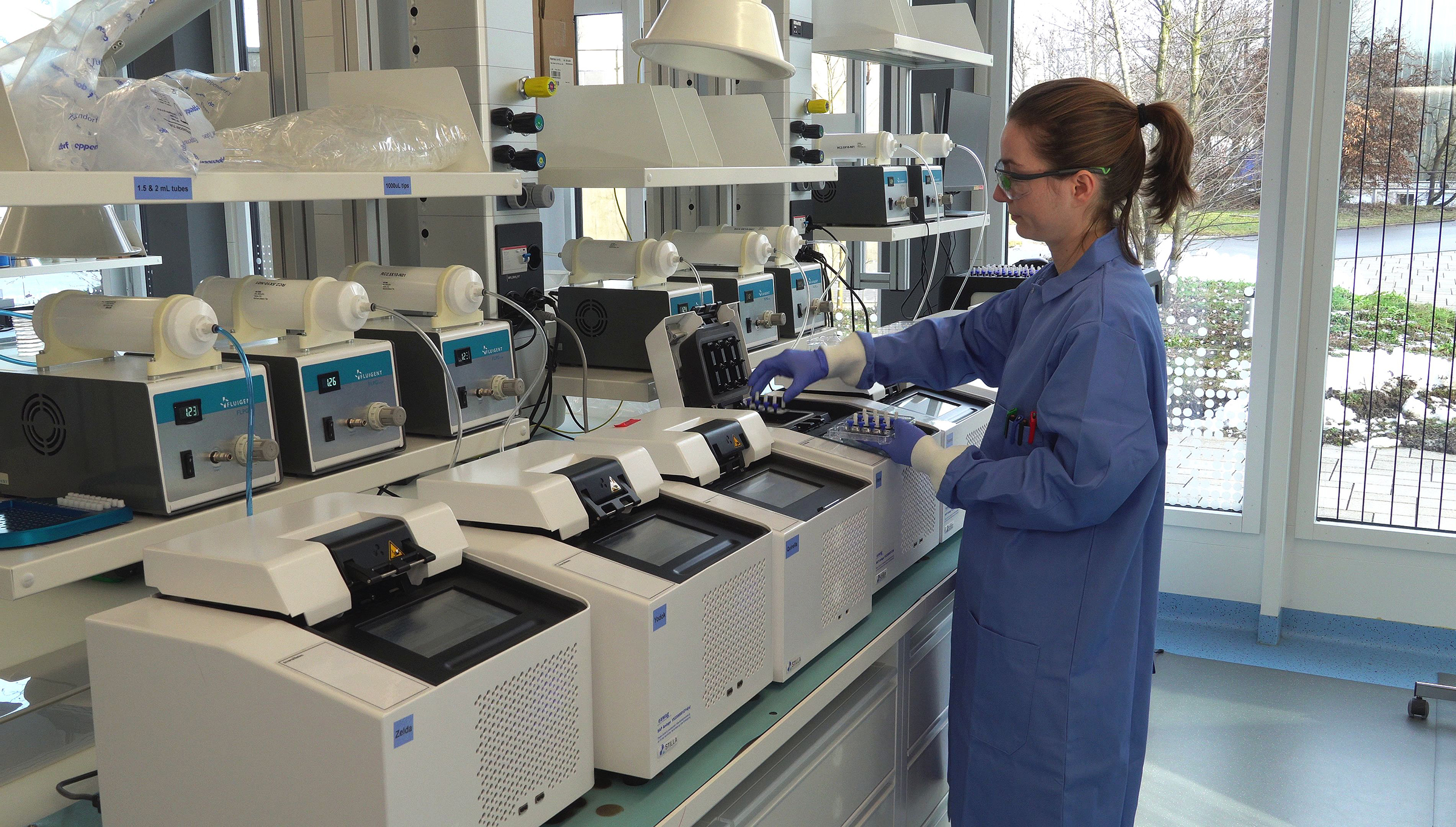 Digitale PCR Geräte für die Bestimmung der Viren-RNA